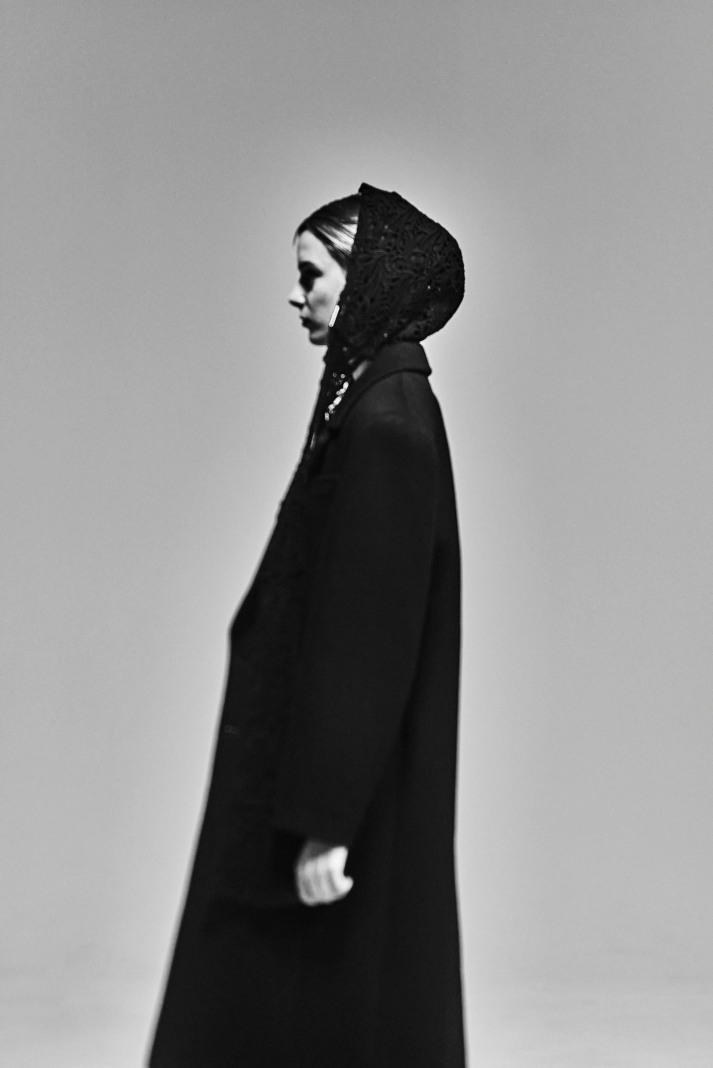 VIOLA HOODIE- Black