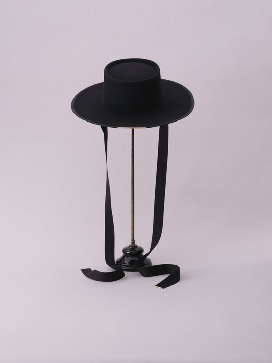 Amish Hat