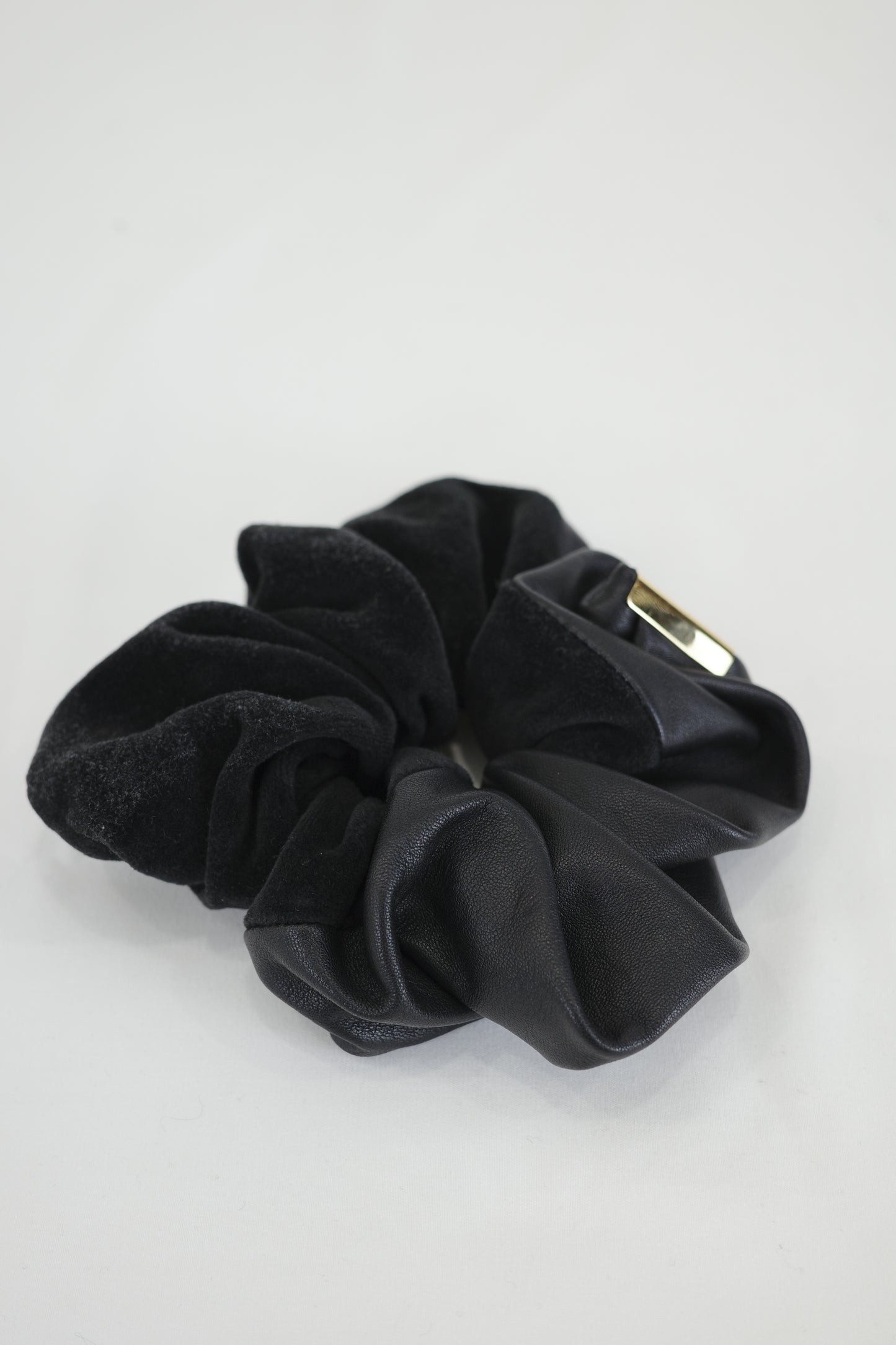 LOLO - BLACK