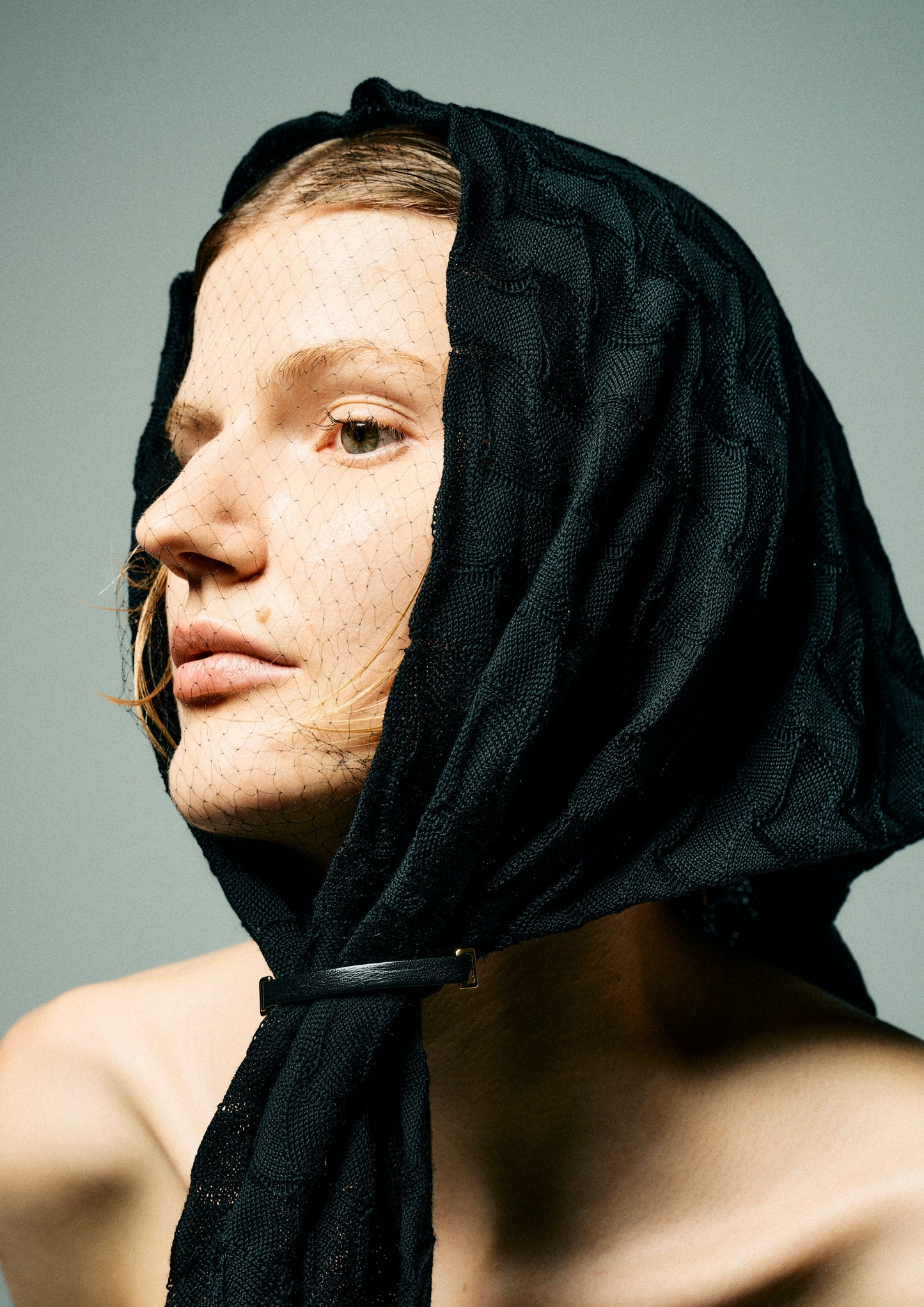 KAREN - BLACK