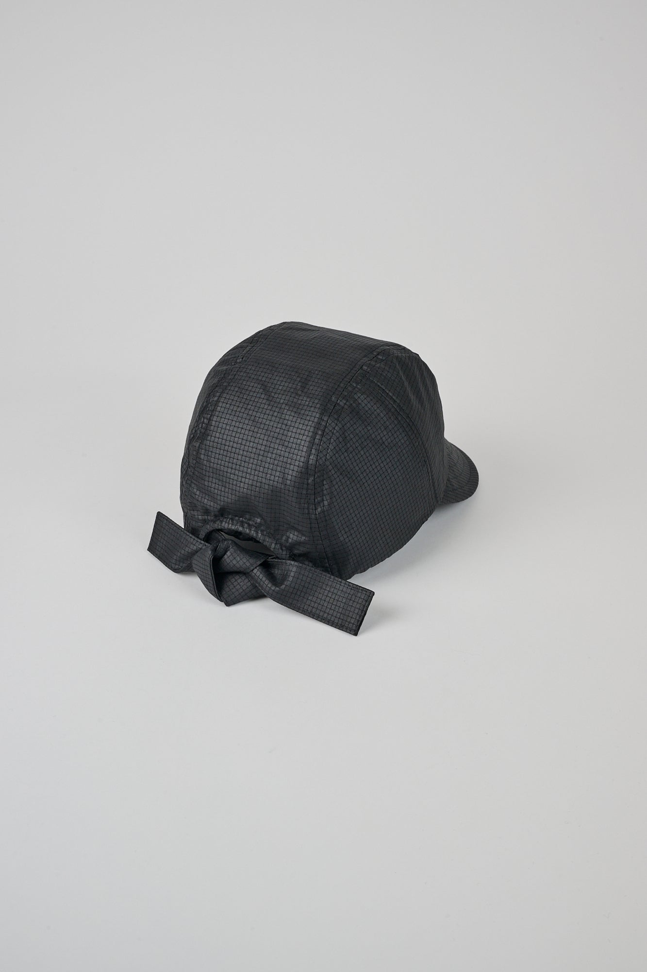 LUCIE CAP.L - BLACK