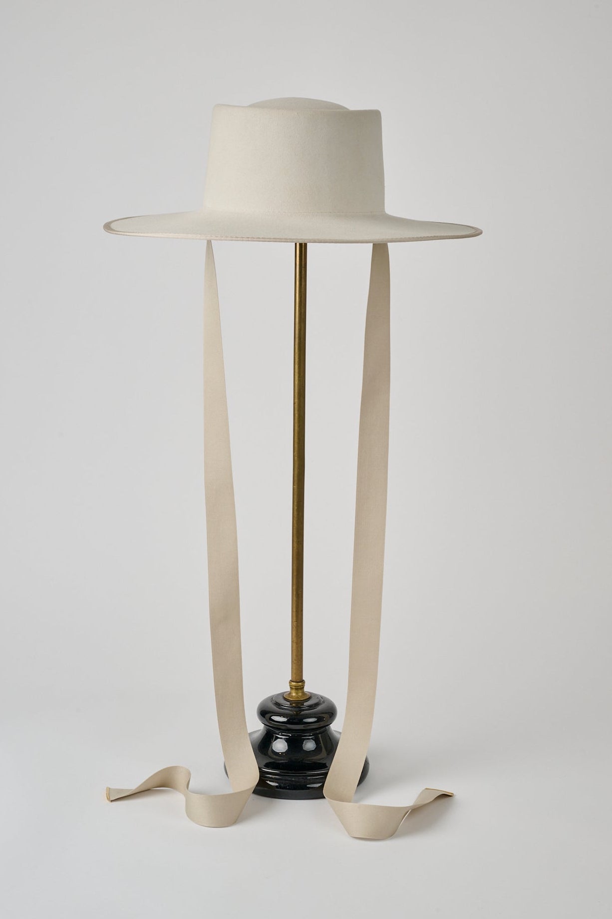 AMISH HAT - IVORY