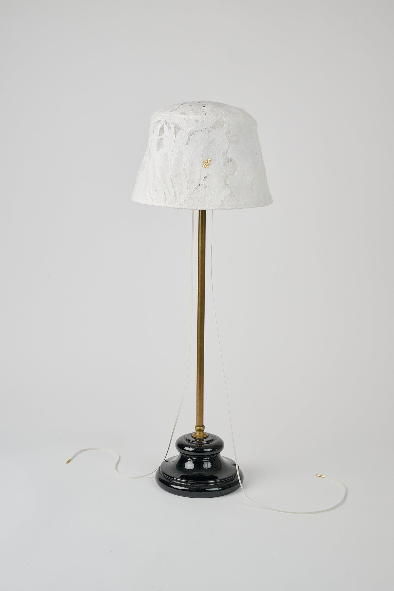 COLLET HAT.D - WHITE