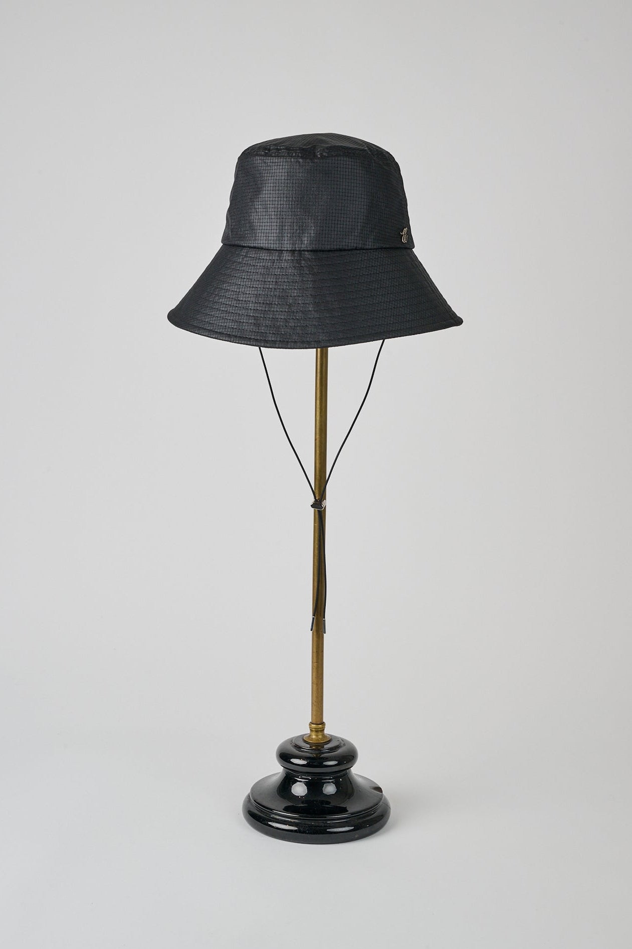 LUCIE HAT.L - BLACK